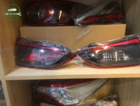 Đèn Hậu Ngoài Hyundai Elantra